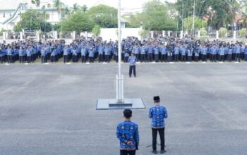 sekda ketapang pimpin apel gabungan ASN