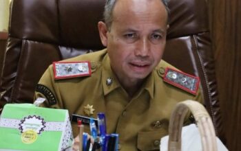 Rapat koordinasi Pemkab Ketapang penanganan jalan Pelang–Sungai Kepuluk, Kafe Merah, infrastruktur Kalbar, distribusi barang Ketapang