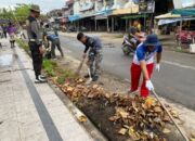 Aksi Bersih Pasar di Kayong Utara: TNI AL dan Forkopimcam Turun Tangan Jaga Lingkungan, Seberapa Efektif?