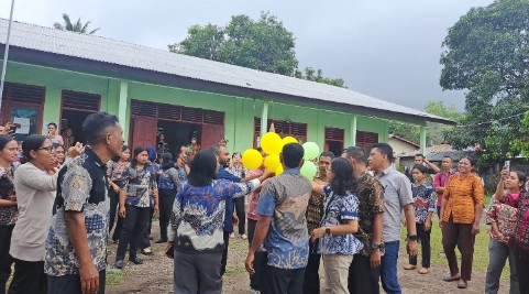 Inaugurasi Hari Belajar Guru dan peluncuran MGMP Klaster 9 Kabupaten Sikka di SMP PGRI 1 Egon Maumere