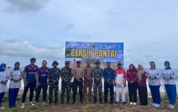 Prajurit Lanal Ketapang dan Masyarakat Kendawangan Serbu Pantai, Apa Dampaknya bagi Laut?