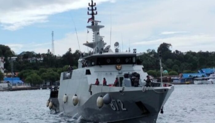Pertahanan Laut Nasional di Ketapang: KRI Karotang-872 Perkuat Patroli, Bagaimana Dampak Keamanannya?