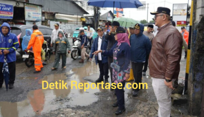 Wali Kota Jakarta Barat Iin Mutmainnah Turun Langsung Atasi Masalah Drainase dan Infrastruktur Jalan Pegadungan
