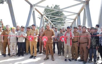 PERESMIAN JEMBATAN KARAB: KONEKTIVITAS STRATEGIS PENGHUBUNG ANTAR-KABUPATEN KIAN LANCAR