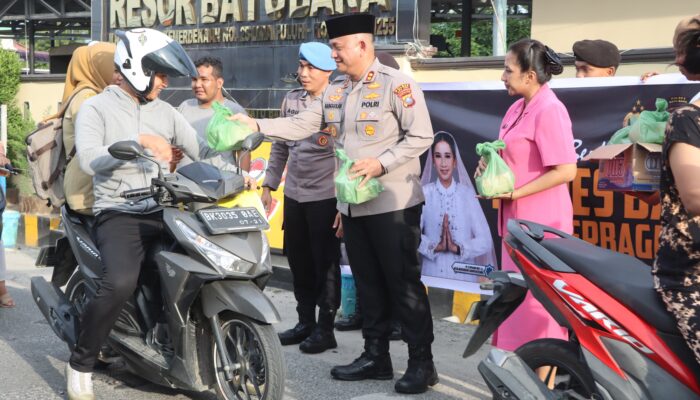 Polres Batu Bara Berbagi 500 Takjil, Wujud Kepedulian di Bulan Ramadan