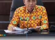 Sekretaris Daerah Kabupaten Ketapang Repalianto, S.Sos., M.Si memimpin rapat koordinasi dan evaluasi pelaksanaan Program (MBG)