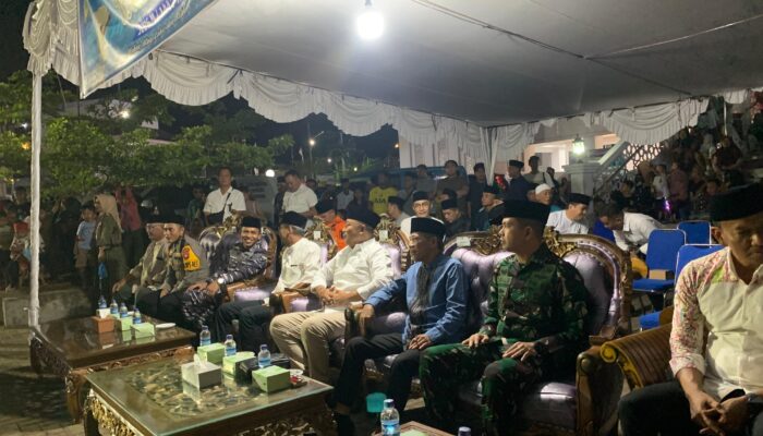Dandim 1203/Ketapang Hadiri Pelepasan Pawai Takbiran Idulfitri di Masjid Agung Al-Ikhlas