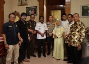 Hangat di Kediaman Ketua DPRD Binjai,Kapolres Binjai Hadiri Halalbihalal Bersama Forkopimda Penuh Kekompakan dan Syukur