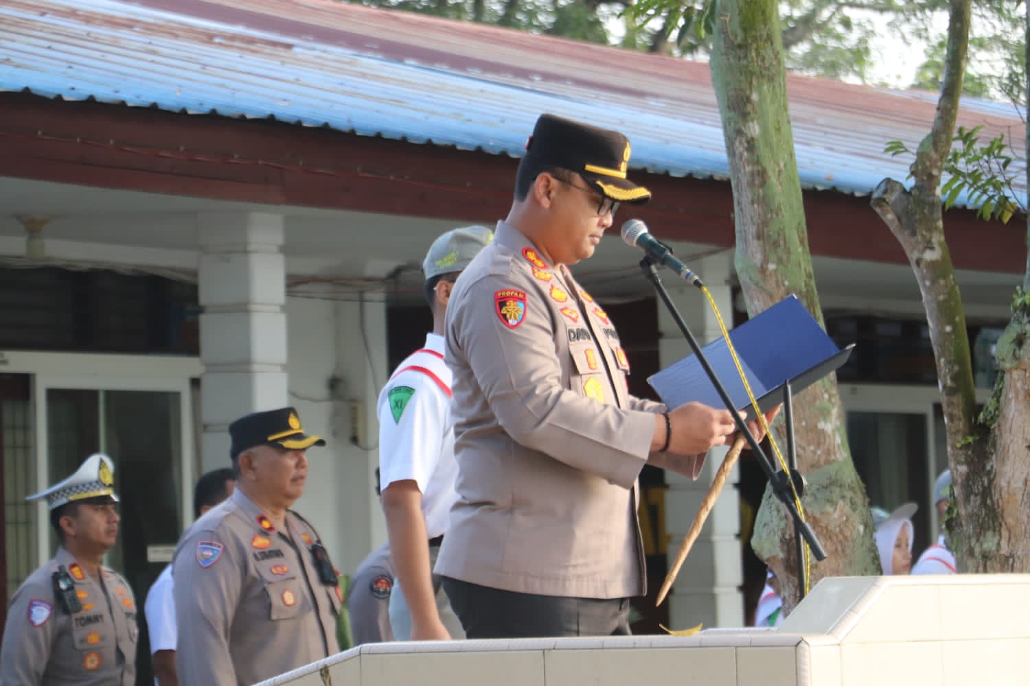 Kapolres Langkat upacara SMAN 1 Stabat edukasi pelajar