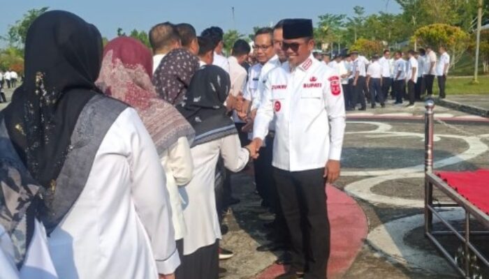 Bupati Pelalawan Pimpin Apel Perdana dan Halal Bihalal ASN: Momentum Perbaikan Kinerja, Akankah Berdampak Nyata?