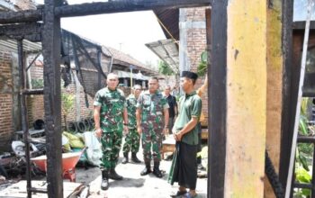 Rumah Anggota TNI Terbakar dan Tertimpa Pohon di Ponorogo: Respons Cepat Dandim Jadi Sorotan Solidaritas?