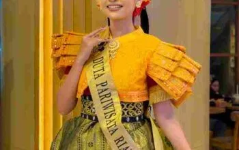 Wahyu Trinanda Puteri finalis Duta Pariwisata Riau 2026 asal Pelalawan tampil dalam ajang minat bakat budaya Melayu