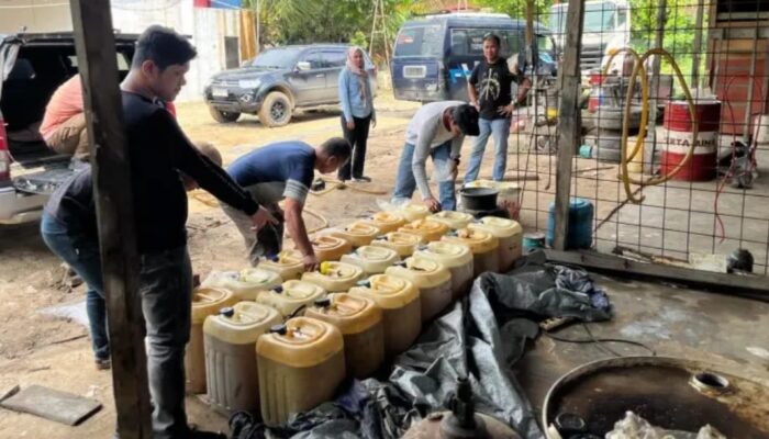 Nasional | Riau – Solar Subsidi Disedot Jaringan Mafia BBM di Pelalawan dan Inhil, Siapa yang Bermain?