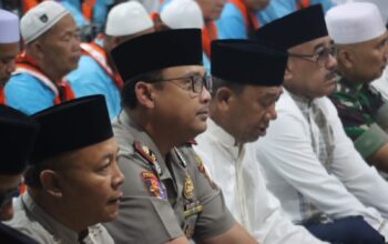 *Kapolres Langkat Hadiri dan Amankan Pelepasan Jemaah Haji Keloter 2 Tahun 2026*