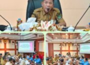 Wakil Bupati Ketapang, Jamhuri Amir, SH, memimpin Rapat Monitoring dan Evaluasi Kinerja serta Tata Kelola Perusahaan Umum Daerah