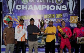Hadiri Final Turnamen Sepak Bola HUT ke-20 Dusun Harapan Baru, Saya Komitmen Pembinaan Olahraga dan Persatuan Masyarakat