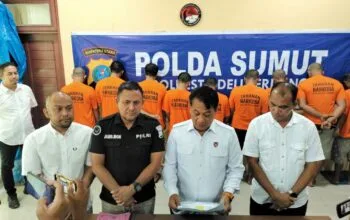 Operasi Antik Toba 2026 Ungkap 65 Kasus Narkoba, Hampir Satu Kilogram Sabu Disita Operasi Antik Toba 2026 di Deli Serdang berhasil mengungkap 65 kasus narkoba dengan barang bukti hampir satu kilogram sabu-sabu.