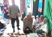 Kapolsek Talawi mewakili Kapolres Batu Bara AKBP DOLY NELSON H.H.NAINGGOLAN,S.H.M.H. Sampaikan Belasungkawa dan Santunan kepada Keluarga Wartawan Senior Ucok Kodam.