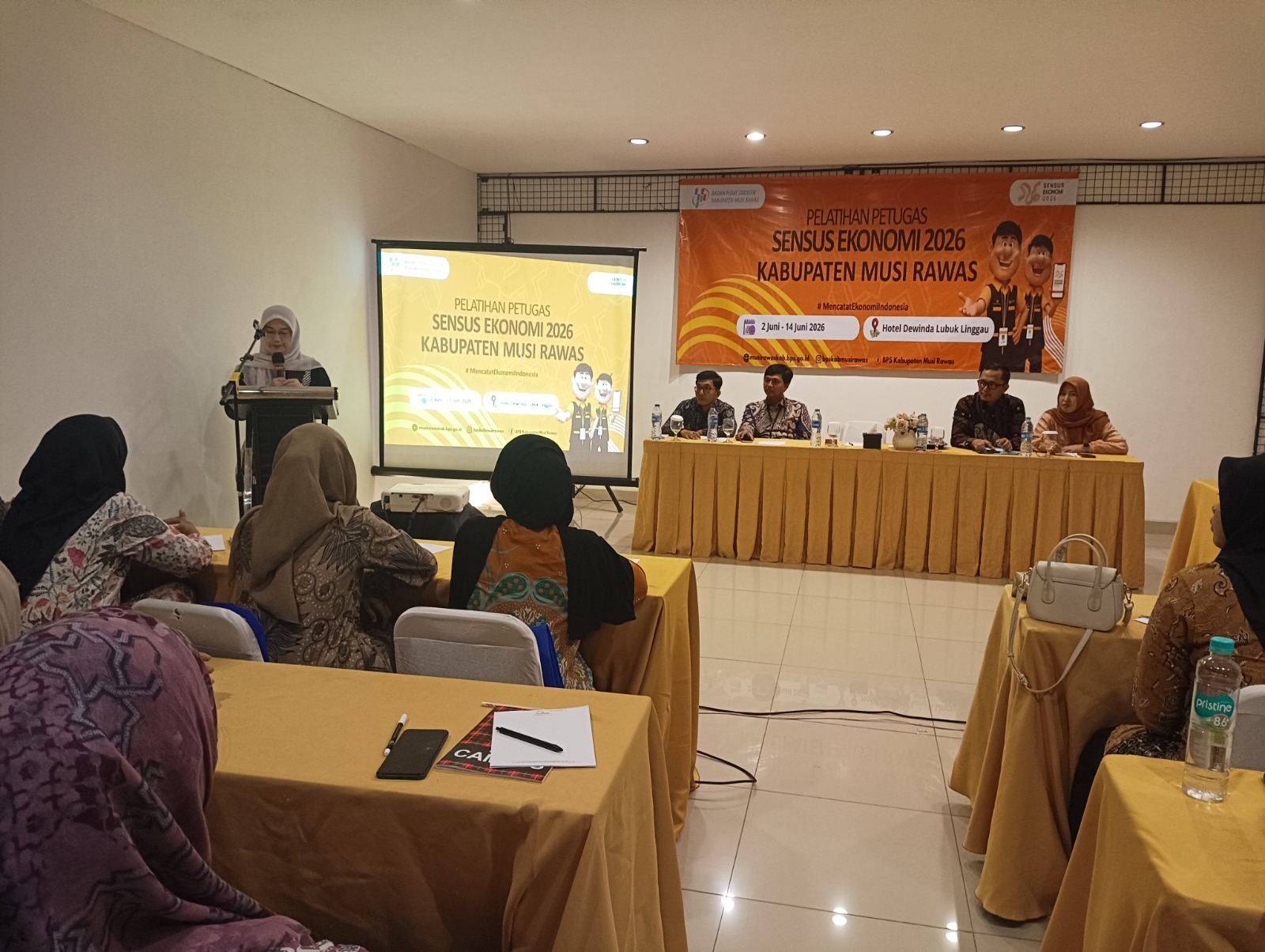 BPS Kabupaten Musi Rawas menggelar pelatihan petugas Sensus Ekonomi 2026 untuk meningkatkan kualitas dan akurasi pendataan ekonomi.