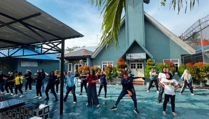 Bikin Suasana Ceria, Lapas Labuhan Ruku Hadirkan Instruktur Profesional Demi Senam Warga Binaan