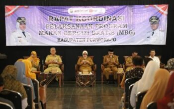 Purworejo | Program Makan Bergizi Gratis Diperkuat, Bagaimana Dampaknya terhadap Ekonomi Lokal? Rapat koordinasi Program Makan Bergizi Gratis di Purworejo dorong peningkatan gizi dan ekonomi lokal