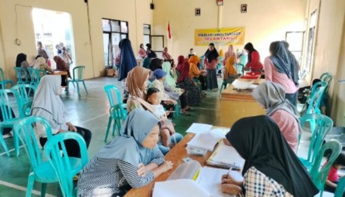 Magetan Geger Sehat! Ratusan Warga Banjarejo Serbu Balai Desa, Ada Apa?