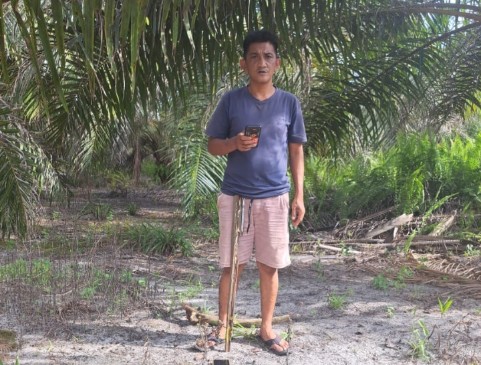 Bukti dokumen Sertifikat Hak Milik atau SHM atas nama Dewi Purwanti yang lahannya masuk ke dalam area perkebunan kelapa sawit Koperasi MJL di Manis Mata Ketapang.