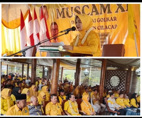 Suasana Muscam dán pelantikan pengurus PK Partai Golkar se-Dapil 4 dihadiri Hj Teti Rohatiningsih di Pendopo Taman Tato Majenang Cilacap.