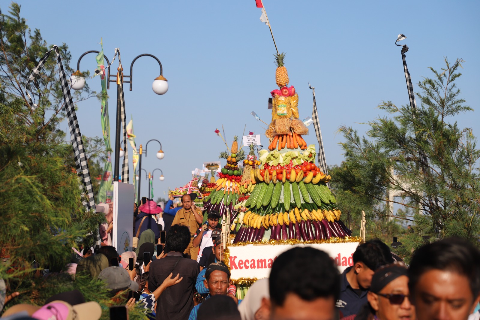 Perayaan Merti Jaladri 2026 di Pantai Dewaruci Purworejo.