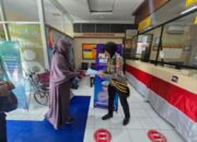 Tingkatkan Layanan Prima, Samsat Jember Bersama Polres Jember Gencarkan Program “Polantas Menyapa”