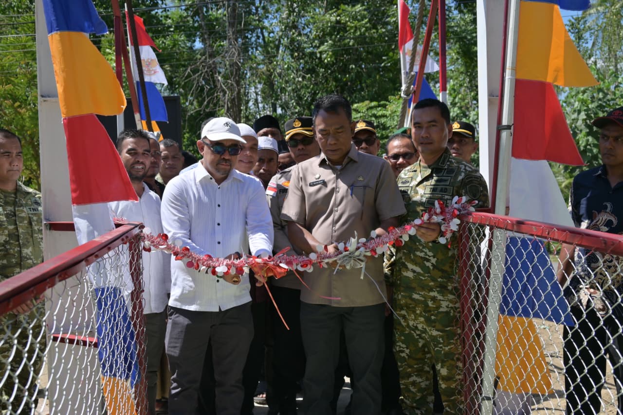 Dandim 0102/Pidie bersama Forkopimda meresmikan Jembatan Perintis Garuda di Mutiara Timur, Pidie.