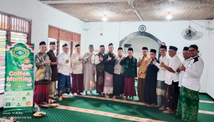Kajian Subuh Perdana MWC NU Serpong Utara di Musholah Al Muttaqien Lengkong Karya, Diasuh Langsung Katib Syuriah