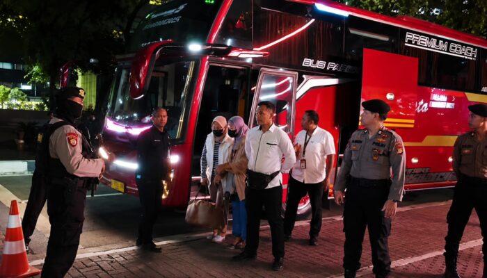 Istri Bupati Pemalang Datangi Gedung Merah Putih KPK Usai OTT, Ada Apa?