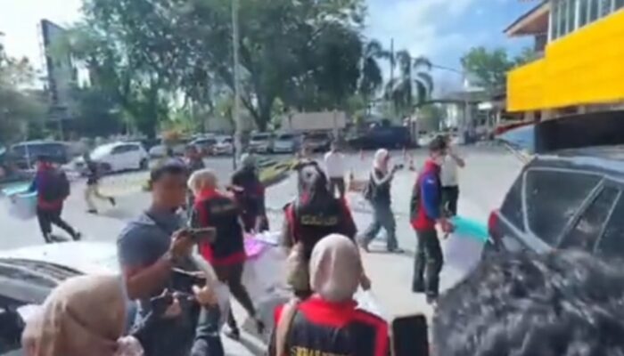 Kejati Riau Geledah Kantor Dinas Pendidikan, Mampukah Skandal Korupsi Proyek Smart Board Rp9,5 Miliar Terungkap?