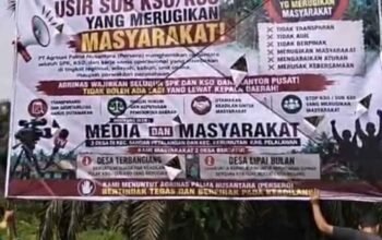 Warga Bertahan 16 Hari, Kades Lipai Bulan Harap Ada Titik Temu dengan Agrinas Warga Desa Lipai Bulan dan Terbangiang saat menyampaikan aspirasi terkait polemik KSO Agrinas di Pelalawan.