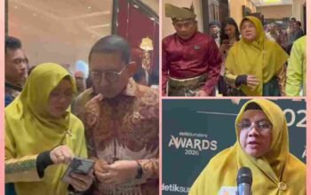 Bupati Siak Afni Zulkifli Kembali Dorong Tengku Buwang Asmara Jadi Pahlawan Nasional Bupati Siak Afni Zulkifli saat bertemu Menteri Kebudayaan Fadli Zon di Jakarta.