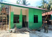 Sentuhan Akhir Rehab RTLH TMMD Ke-129 Kodim 0102/Pidie, Rumah Ibu Mulya Masuki Tahap Pengecatan