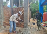 Satgas TMMD Kodim 0102/Pidie dan Warga Kebut Pembangunan MCK, Hadirkan Sanitasi Layak di Meunasah Blang Cot
