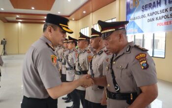 Empat Jabatan Berganti, Kapolresta Deli Serdang Pimpin Sertijab Kabag Log dan Tiga Kapolsek