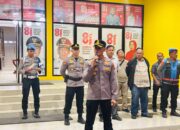 Kapolres Padang Lawas Utara Pimpin Patroli Skala Besar dan Razia Tempat Hiburan Malam Jelang HUT RI ke-81