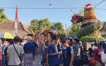 Grebeg Maulid Serta Puceng Porak Sedekah Bumi Ramaikan Desa Maron Ponorogo