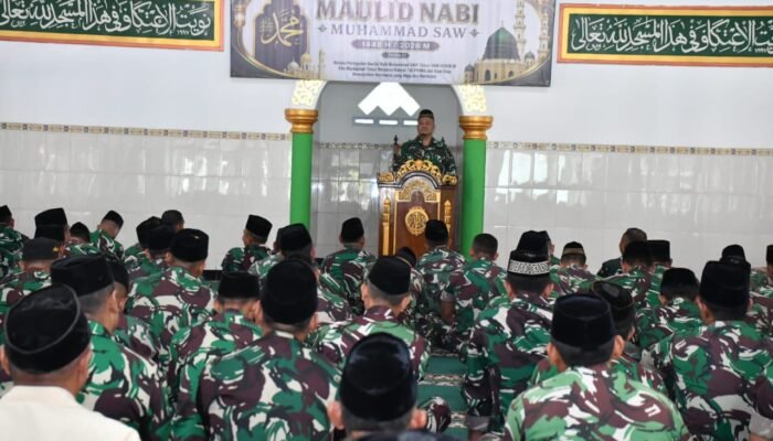 Kodim Ponorogo Gelar Maulid Nabi, Dandim Ingatkan Prajurit Teladani Akhlak Rasulullah dalam Bertugas