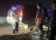 Bupati Ketapang, Alexander Wilyo, S. STP., M. Si meninjau langsung lokasi Kebakaran Hutan dan Lahan