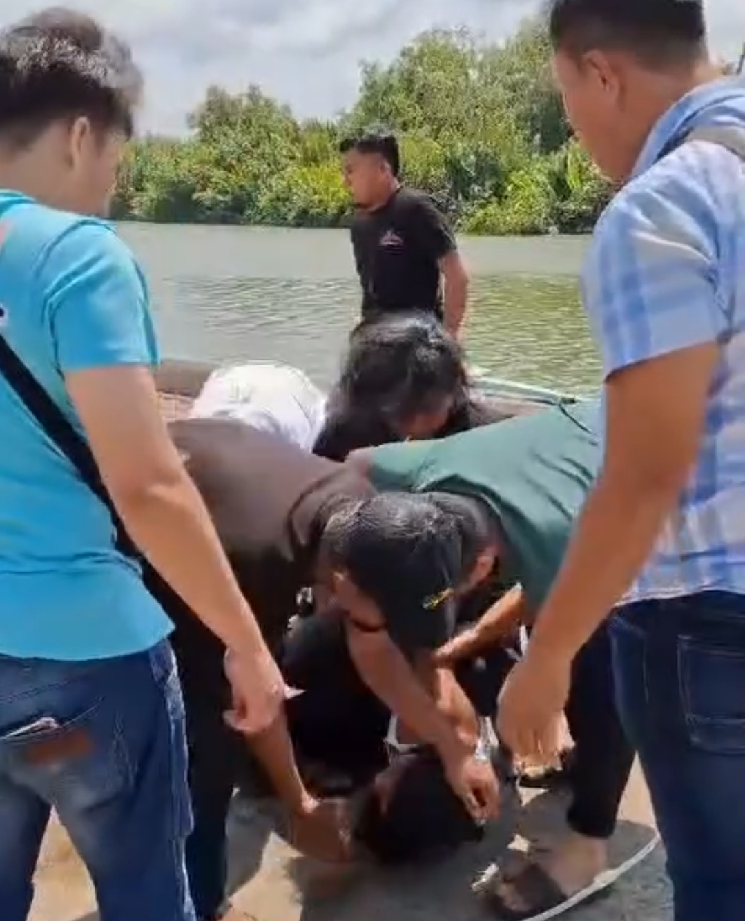 Ilustrasi penegakan hukum terhadap pelaku tindak pidana kekerasan seksual anak oleh pihak kepolisian.