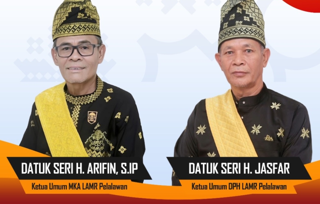 Ketua Umum MKA LAMR Pelalawan sekaligus Batin Bunut, H. Arifin, S.IP., memberikan keterangan terkait polemik lahan di Pelalawan.