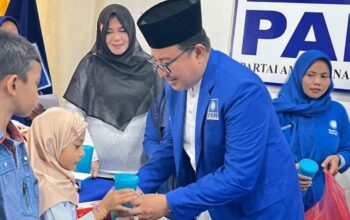 Harlah PAN ke-28 di Pelalawan, H.M Bakri Hadirkan Kebahagiaan Bersama Anak Yatim