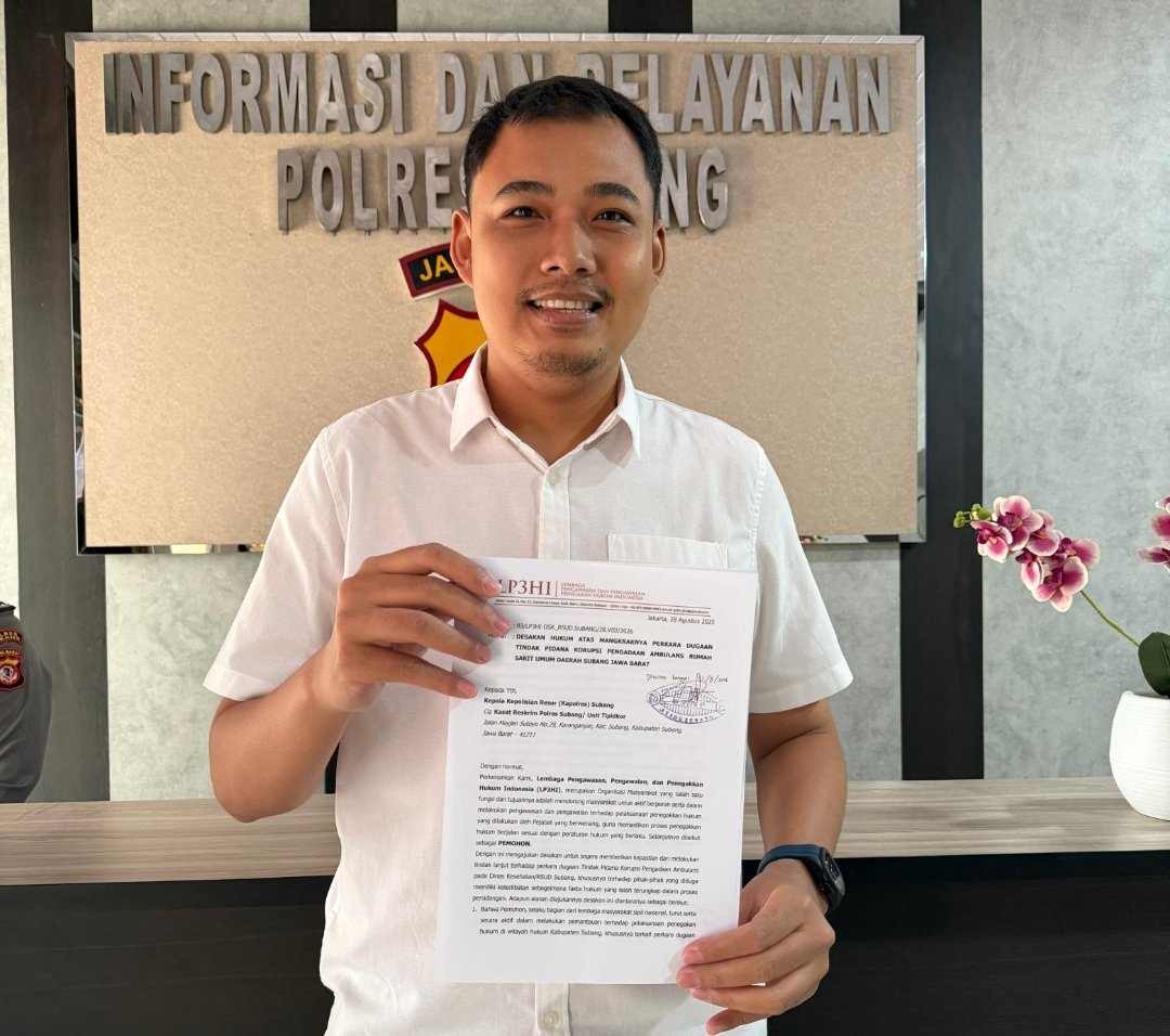 Perwakilan LP3HI saat mendatangi Mapolres Subang untuk menyerahkan Dumas kasus korupsi ambulans RSUD Subang.