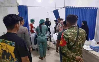 Tragedi Berdarah di Lokasi Tambang Ketapang, Bos Dompeng Tewas Diduga Dikeroyok Karyawan Ilustrasi garis polisi di sekitar lokasi tambang emas ilegal di Kecamatan Tumbang Titi, Ketapang.