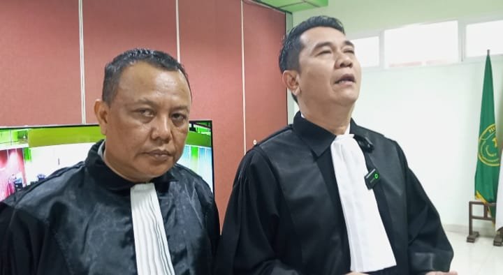 Suasana di sekitar Pengadilan Negeri Subang Kelas IA saat berlangsungnya sidang lanjutan.