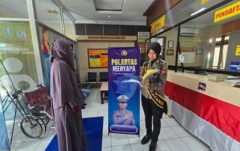 Satlantas Polres Jember Hadir di Samsat, AKP Bagas Dorong Layanan Bebas Calo dan Pungli: Apa yang Berubah?